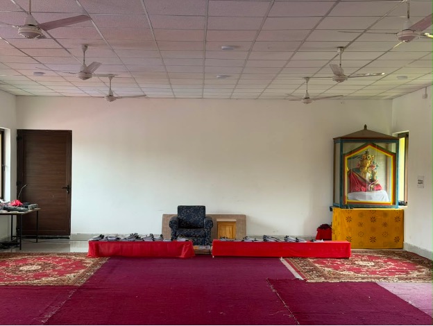 The existing choesham (altar)